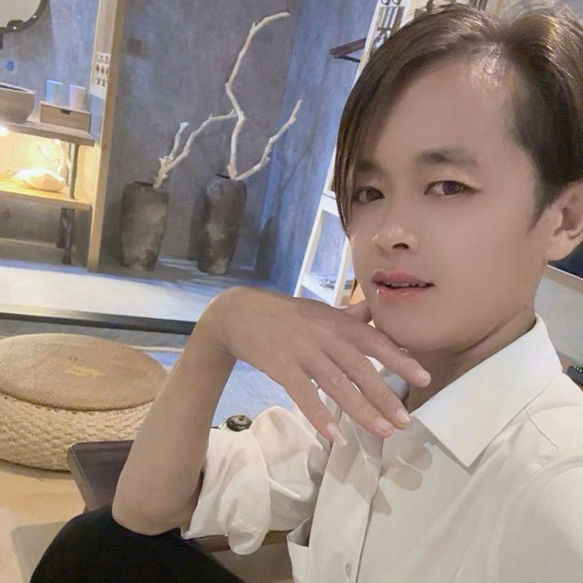 松哥👉李好怪