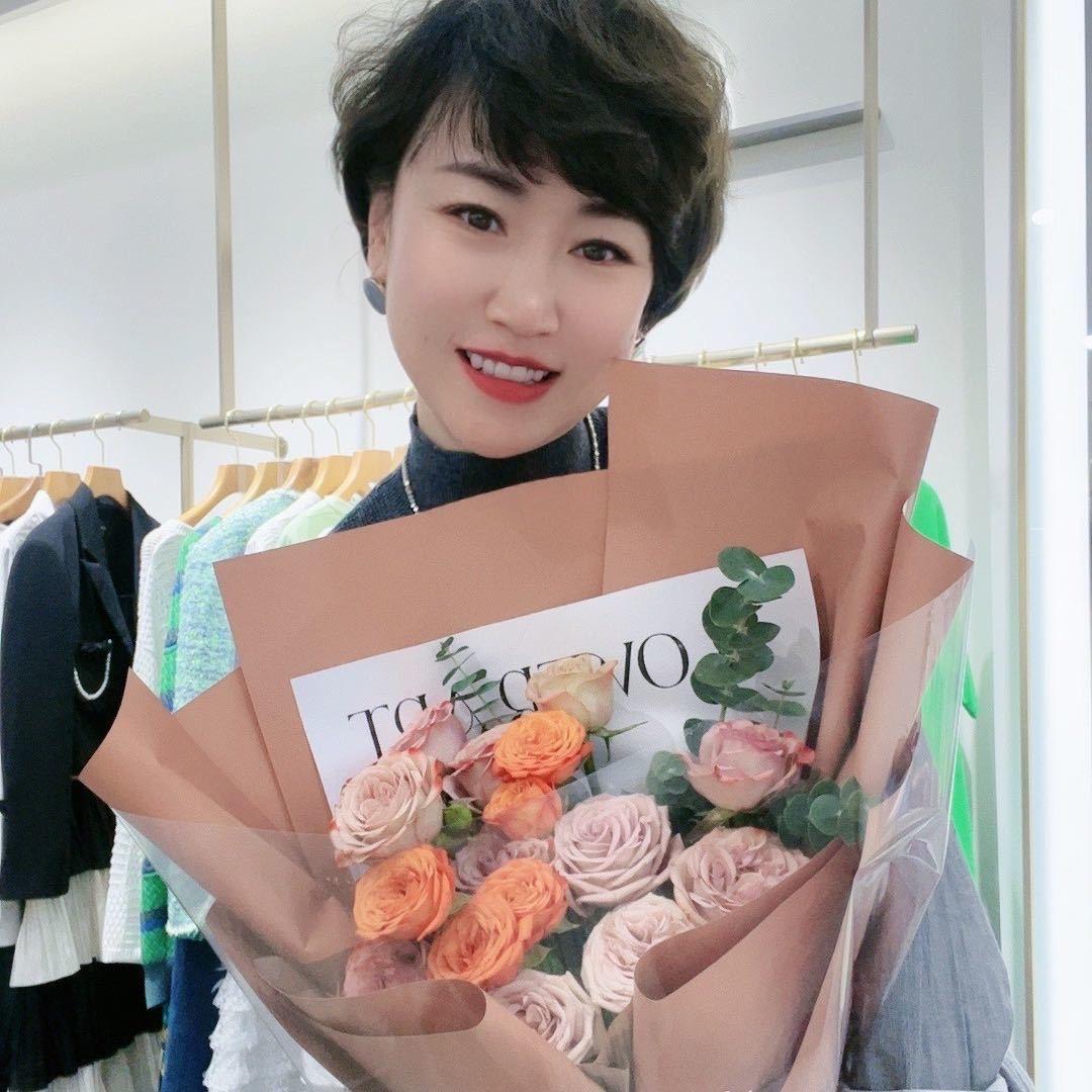 品物女装