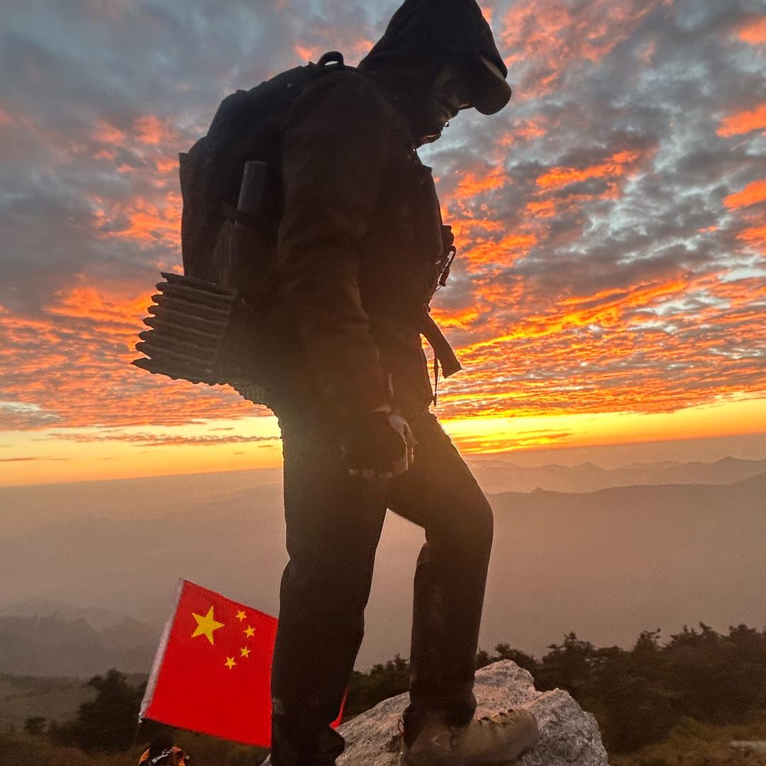 捣蛋兄妹的大统领【临潼户外韩小五】