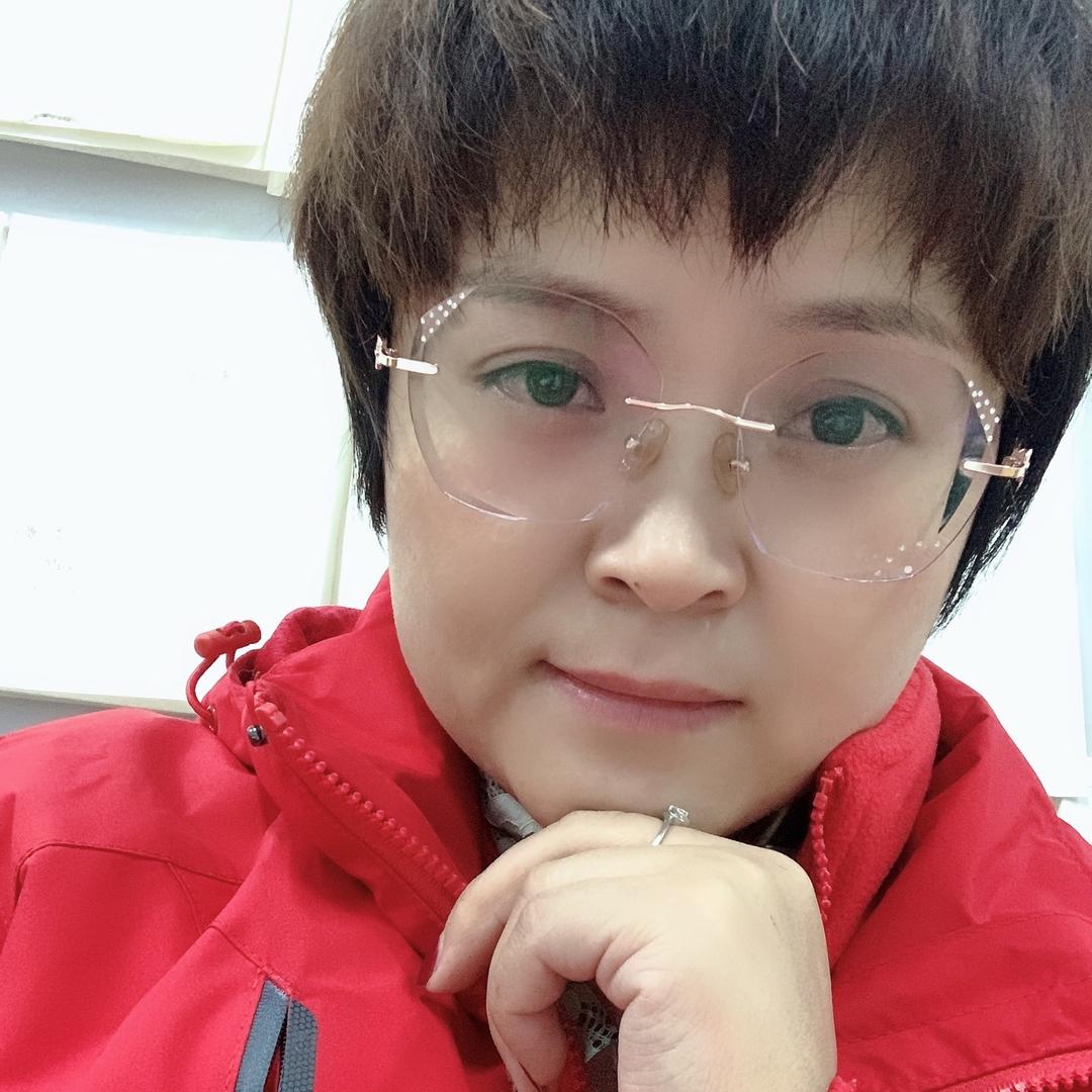 F晓萍