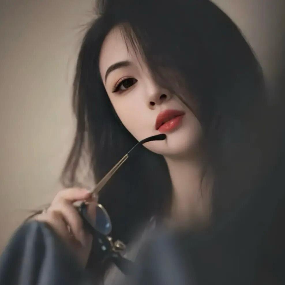 Lᵒᵛᵉᵧₒᵤ梦唤໌°ꦿ⁵²º᭄