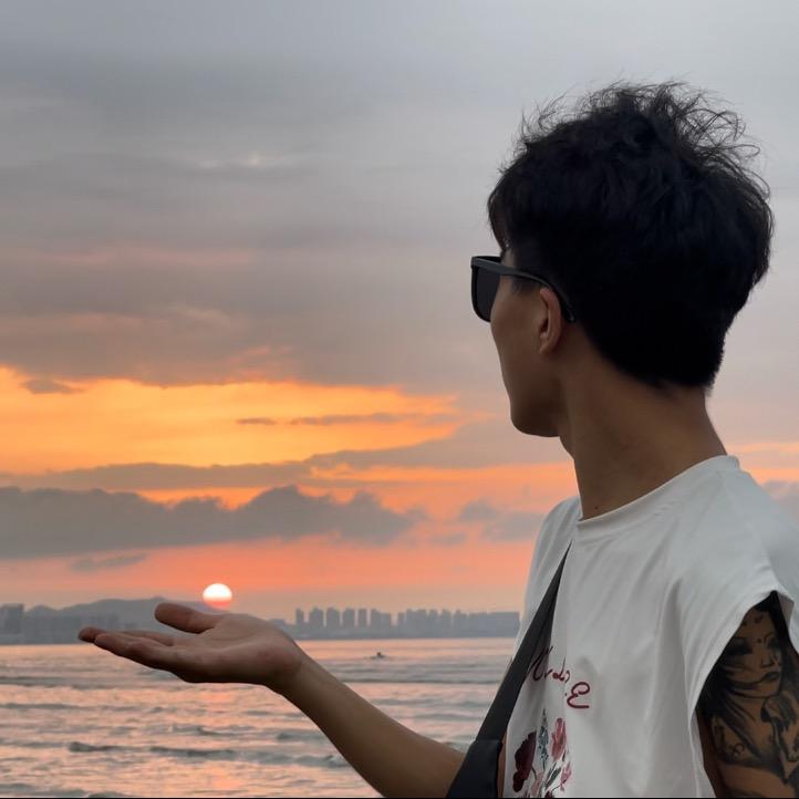 杨峰奢品