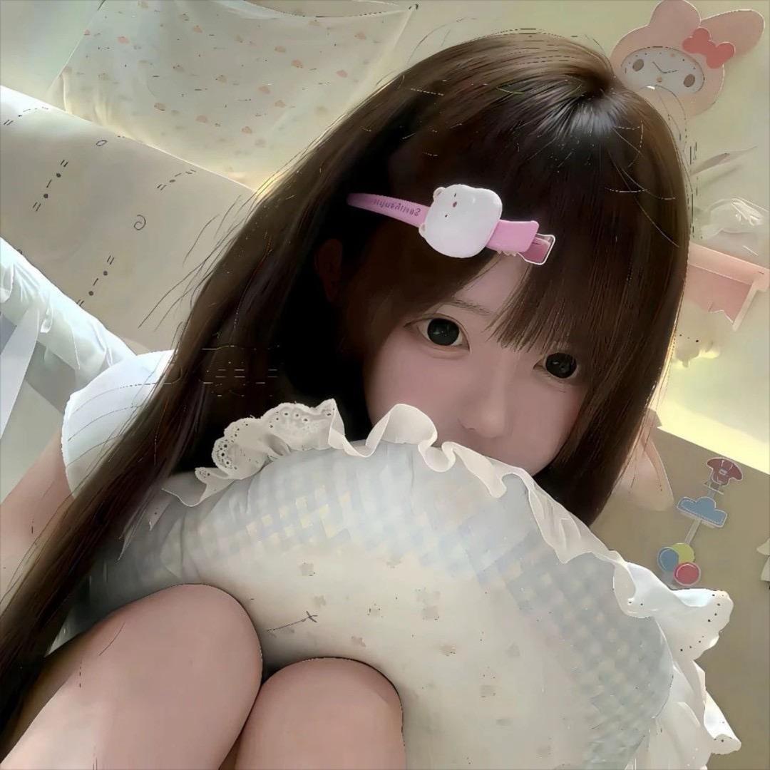 捏个小鱼丸