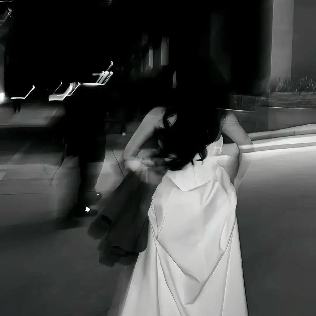 四川兴文麻辣烫（赵一鸣旁边）