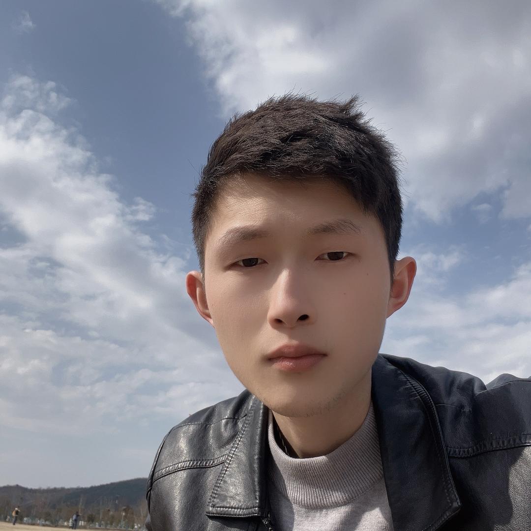 发型师颜溪