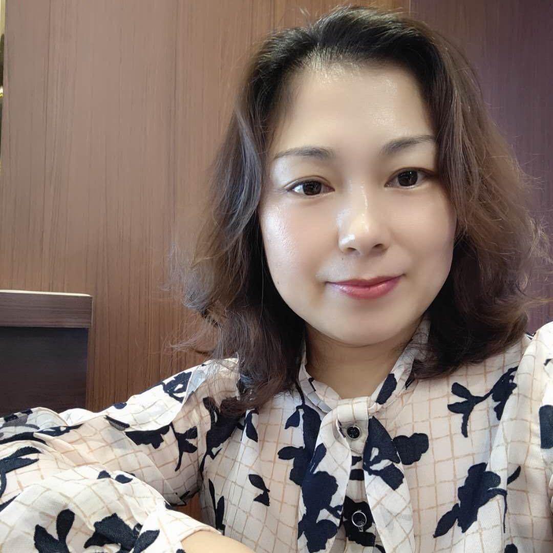高青品牌商务男装李姐