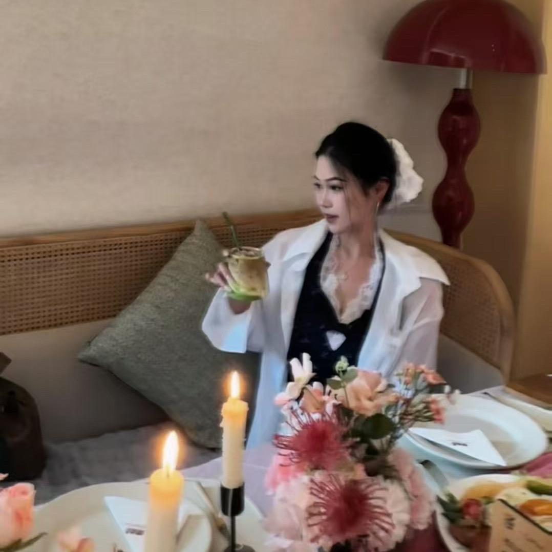小七百货精品小铺