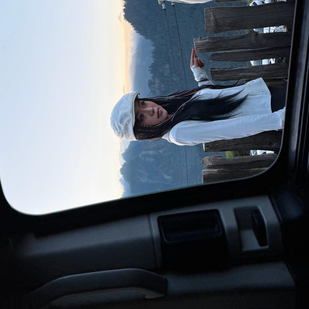思思-