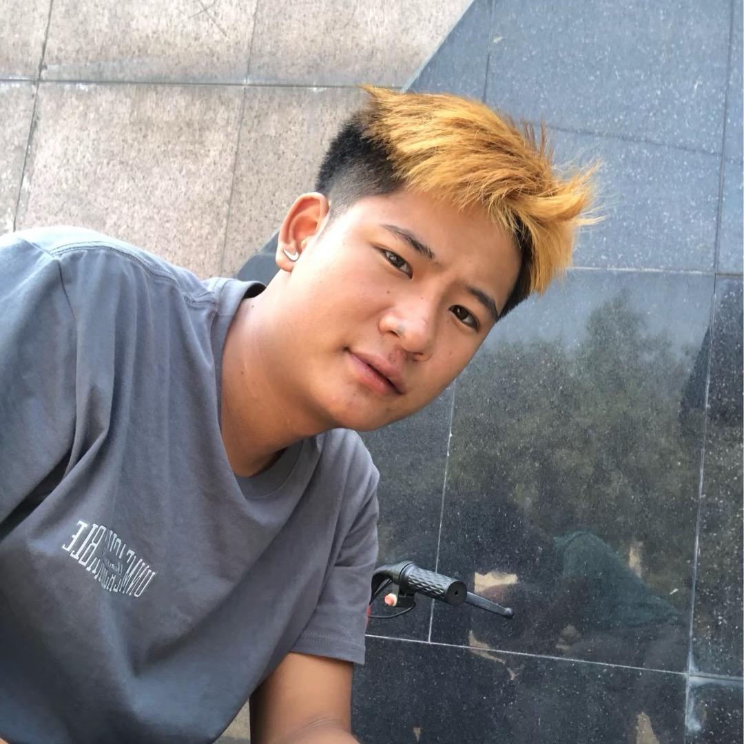 黑娃🍾