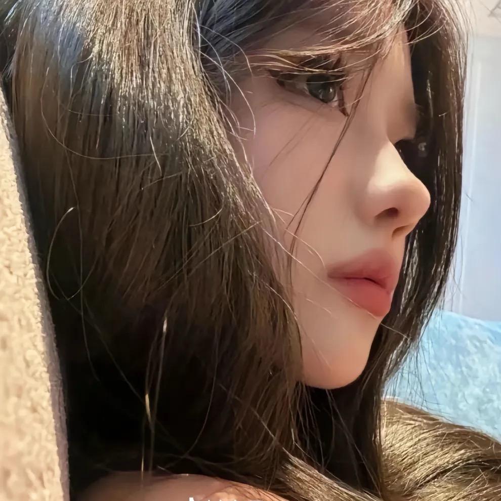 不知道起什么名字的女
