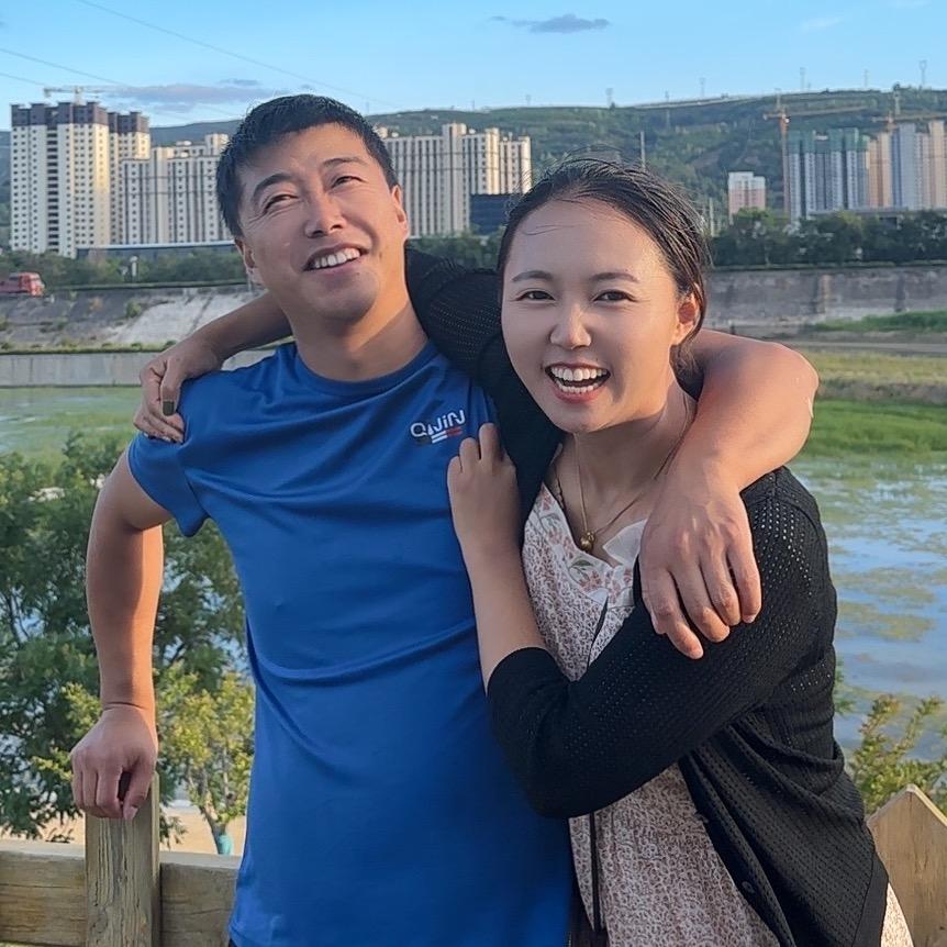 亮哥小马的生活