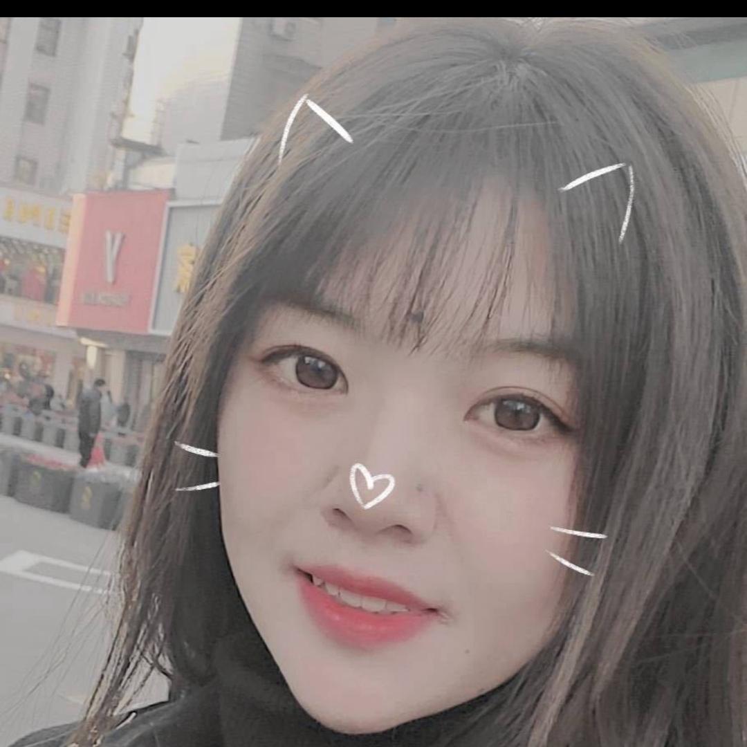 与笑相拥
