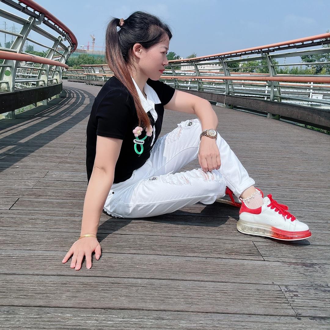 断情等待单身，小尹