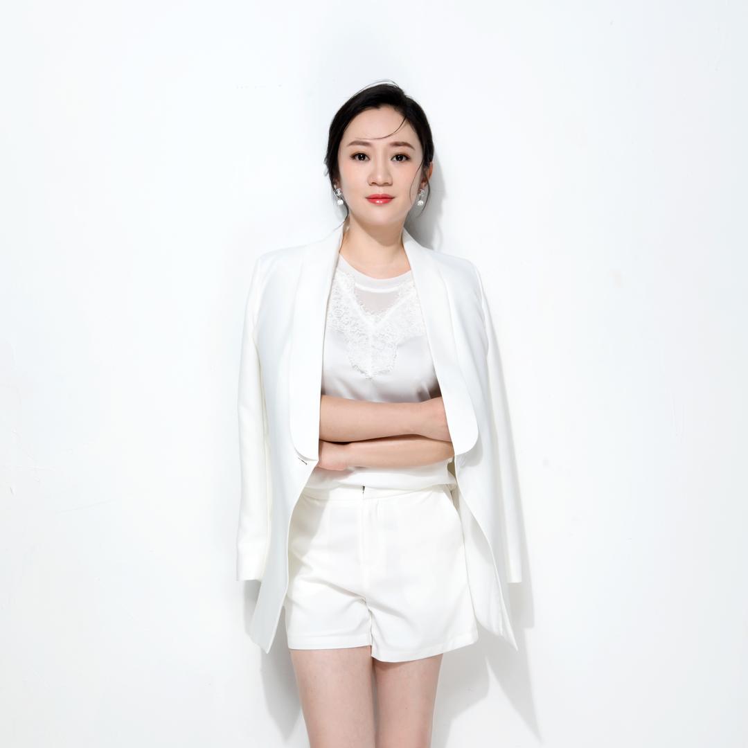 古法面部提拉-石今如