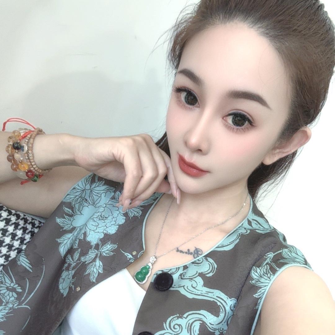 劲爆女装生活馆