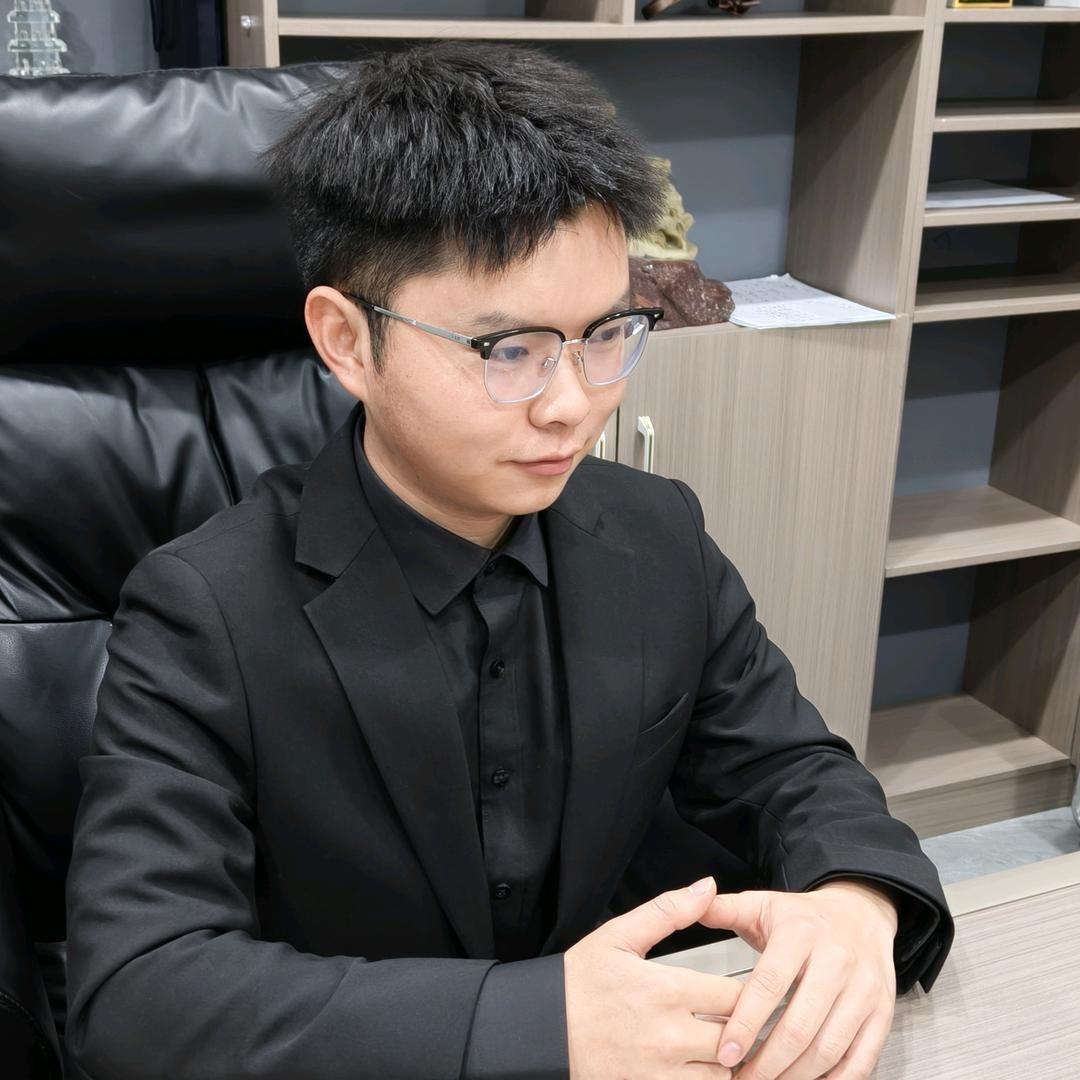 贵阳金融丁老师