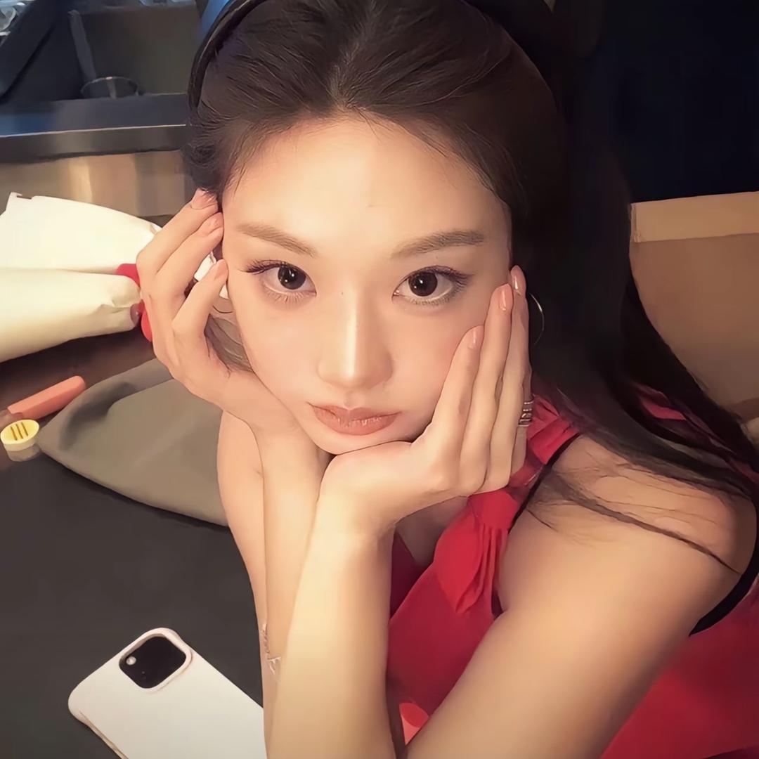 ᵕ̈W