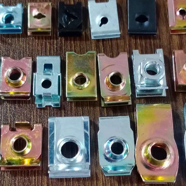 新能源汽车卡扣大全