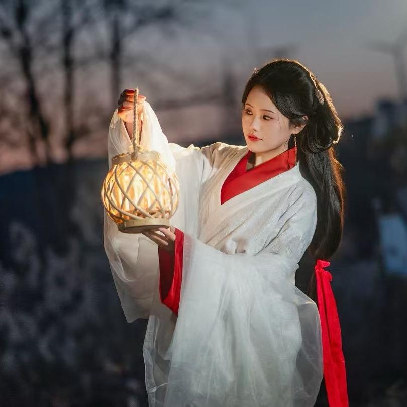 阿狸想吃糖 接汉服妆造