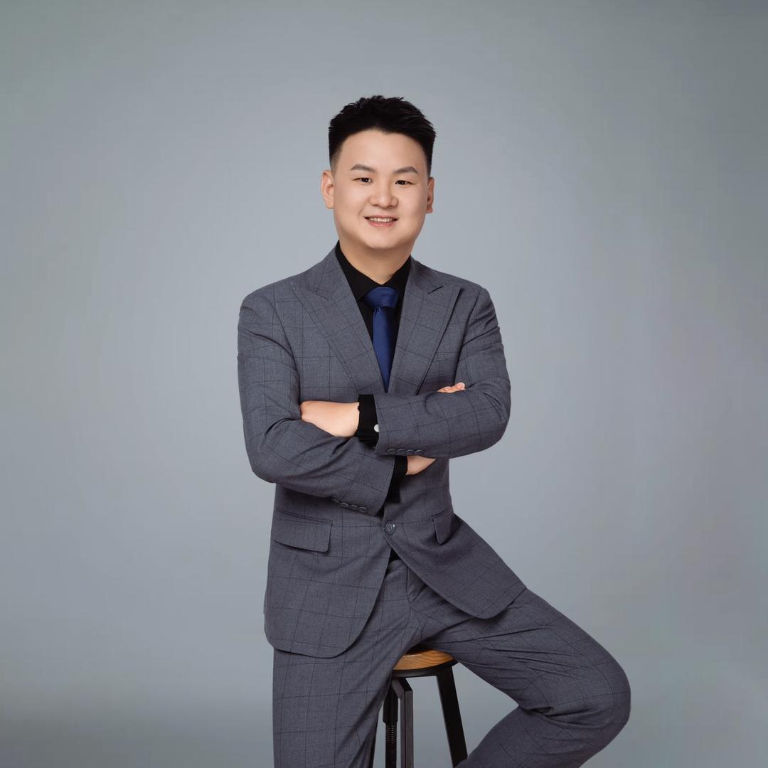 不务正业的牛律