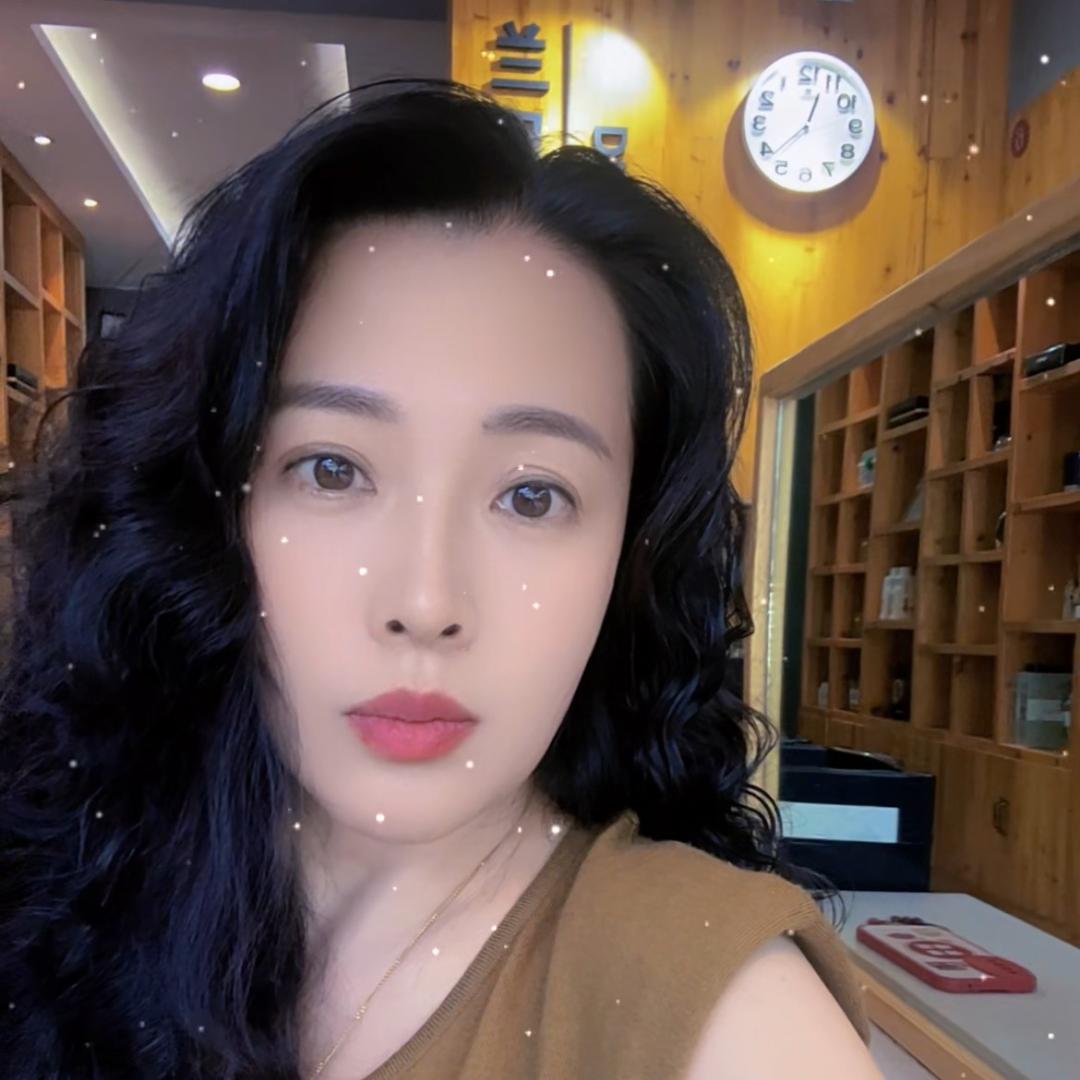 侽仕👋 芳姐