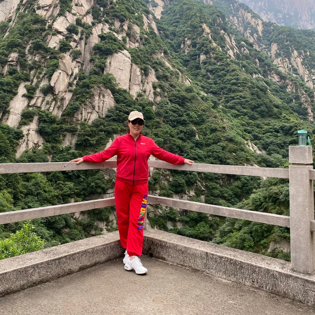 爱跳舞的娟