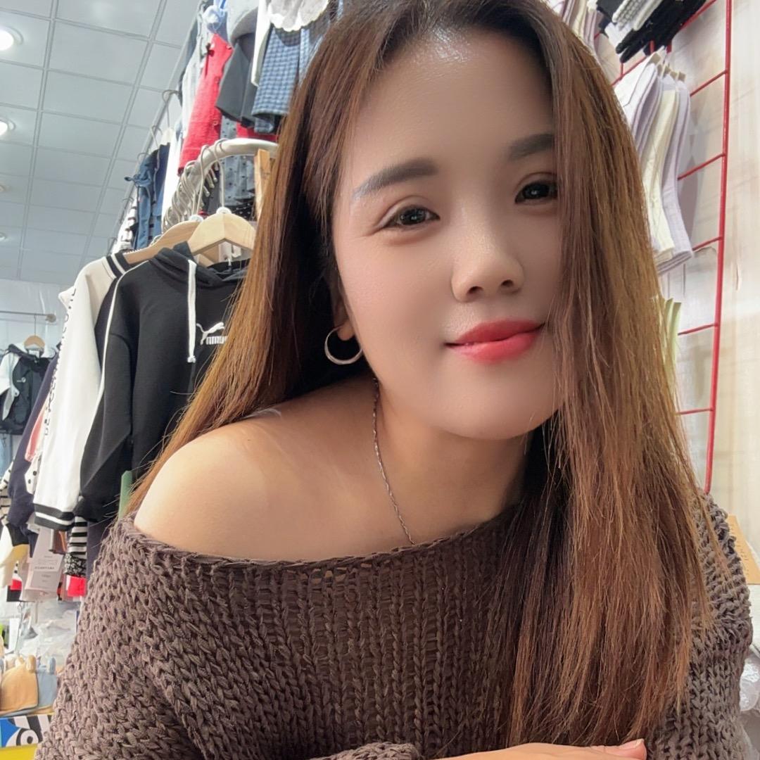 爱贝尔童装童鞋—何慧