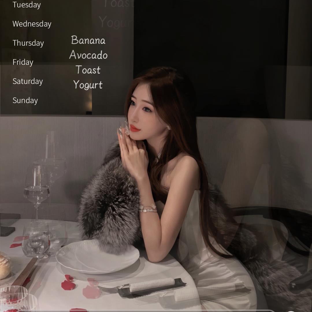 柒月