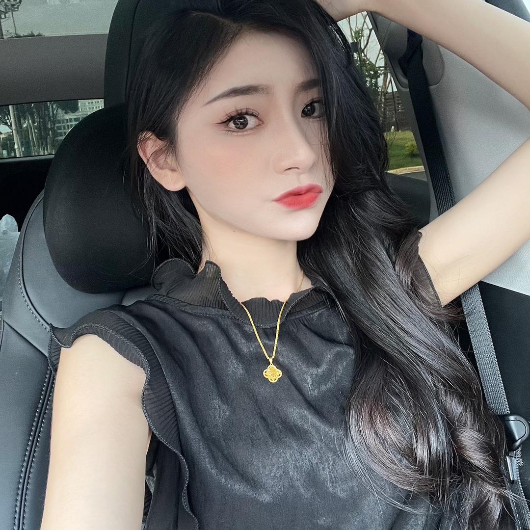 关于丽服饰