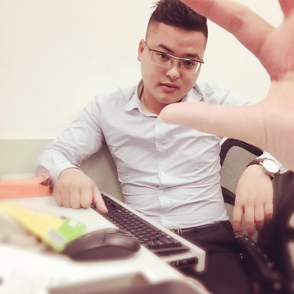 杨天雄