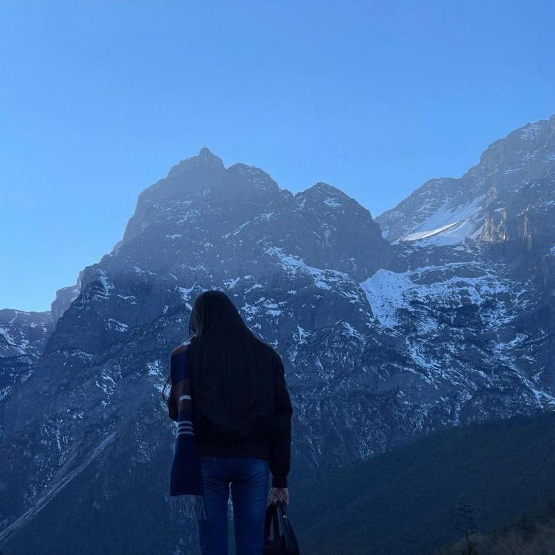 小雪不一样