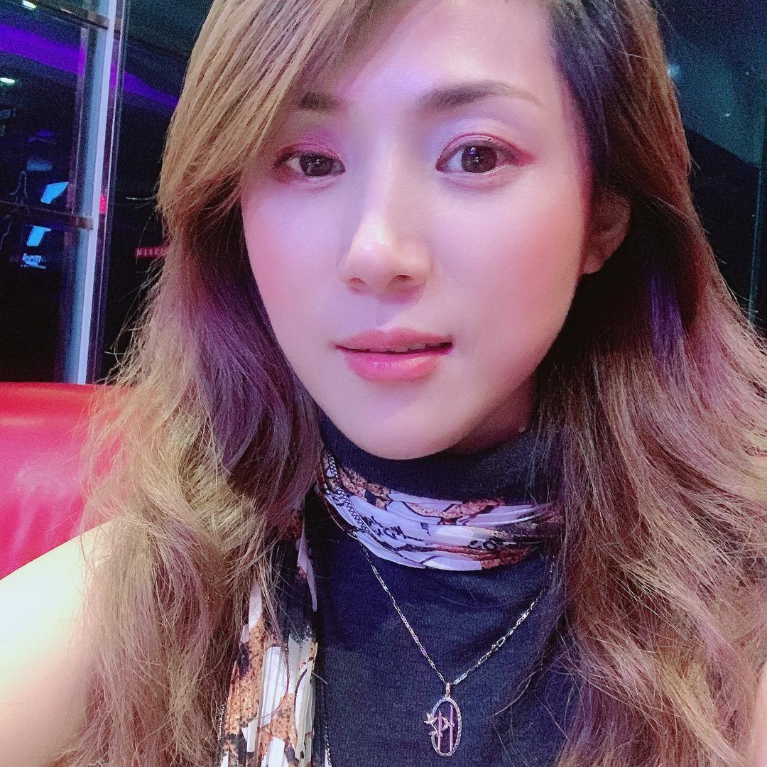 黄小姐