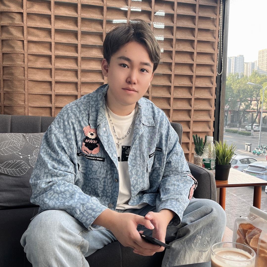 唐山丰润区赵振店长ARMANI