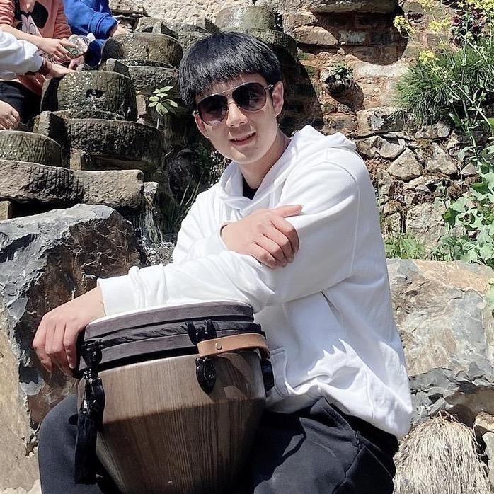 手鼓小仙男