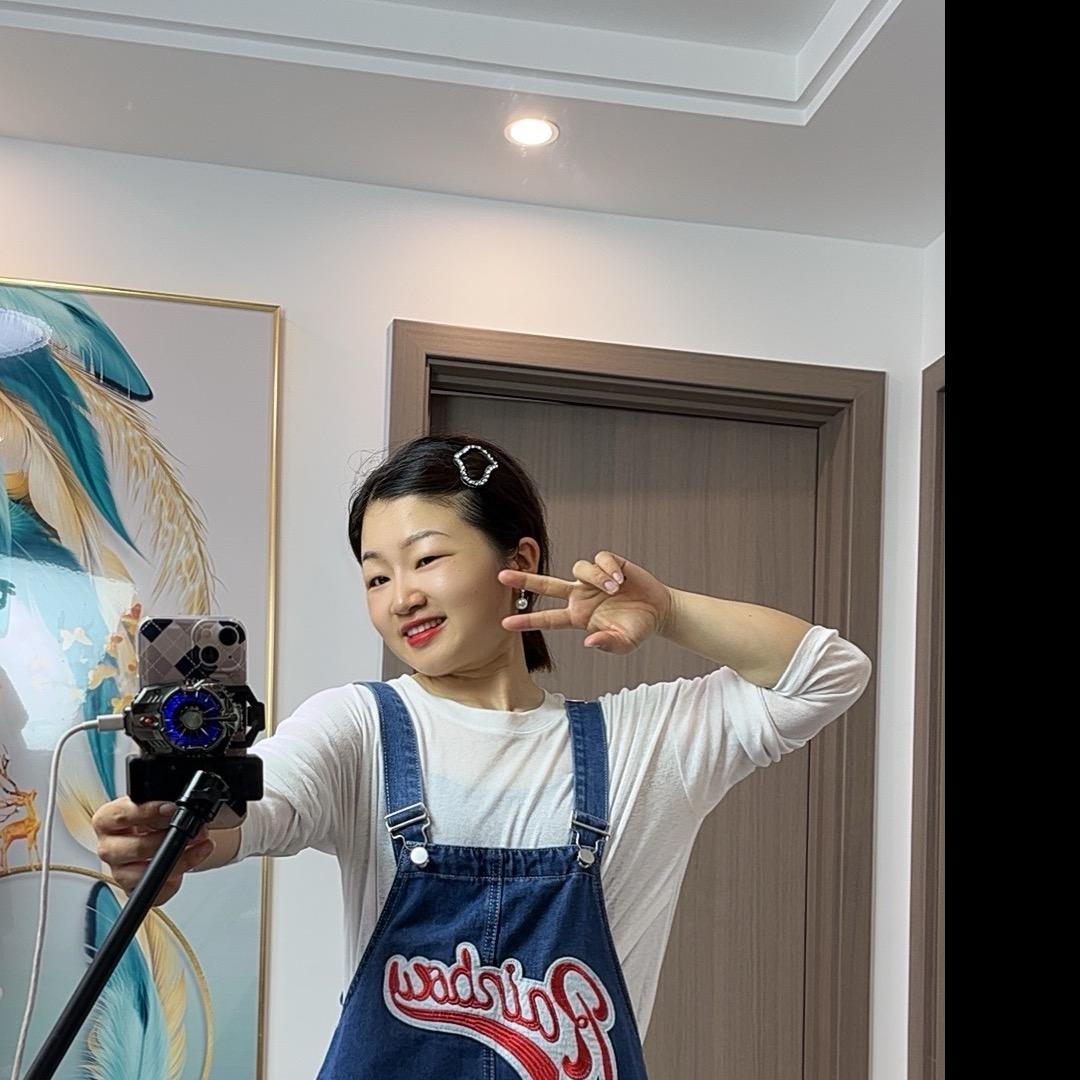 衣百万