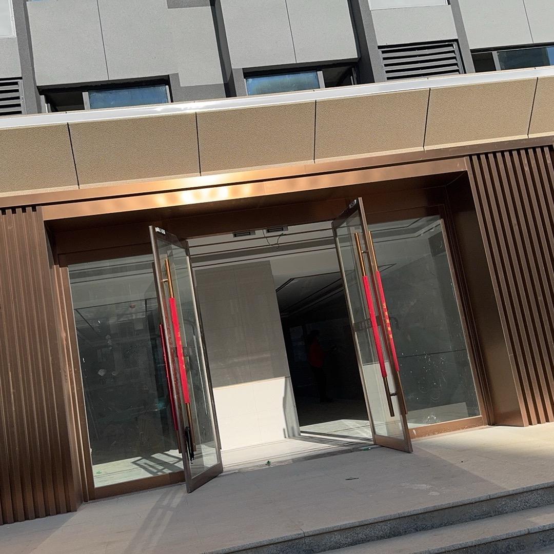 娜个胖子不讲李