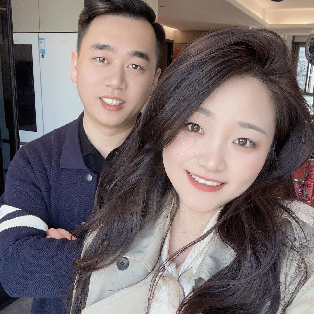 大陈❤️雪儿商贸