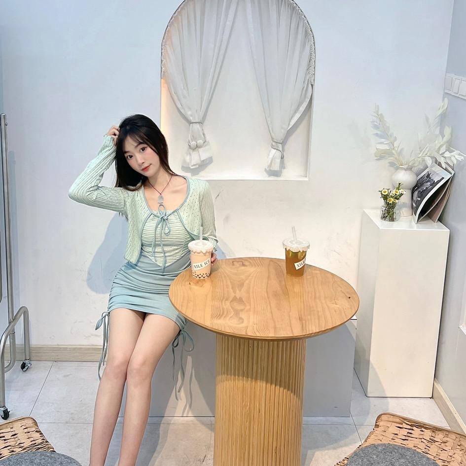 1个小杨