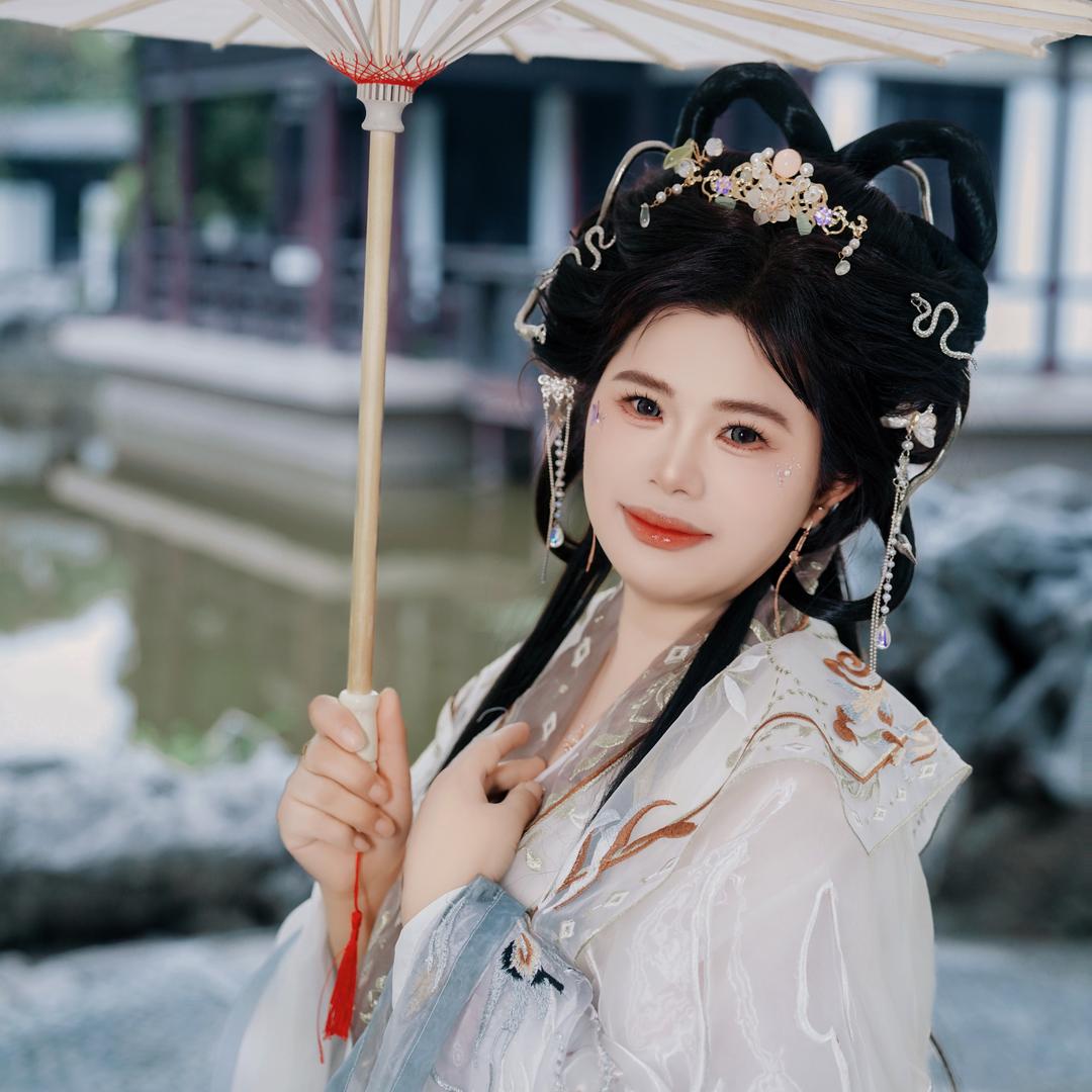 李净