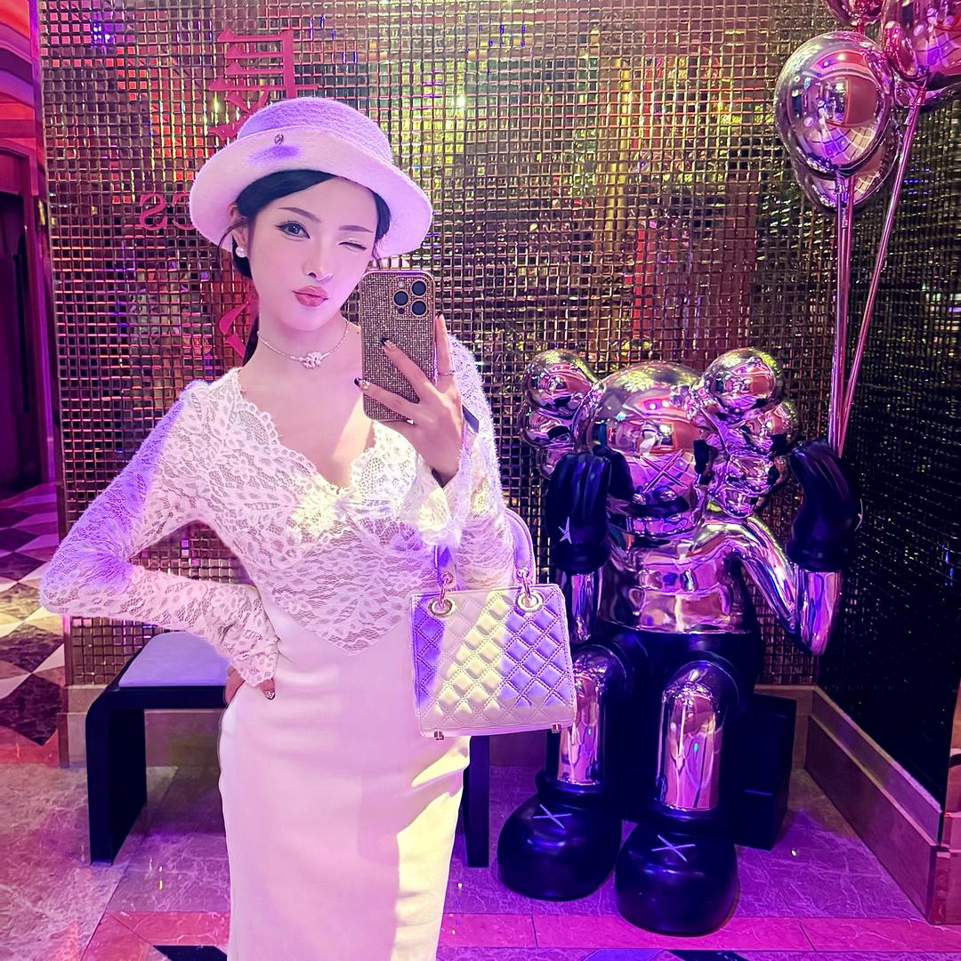 肉松小美（带货版）