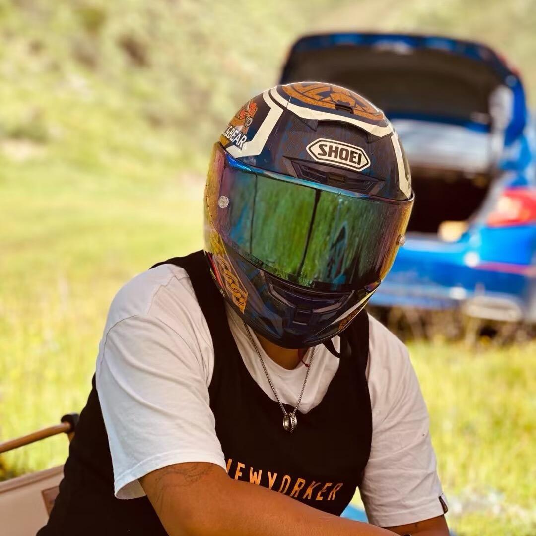 ♚     骑着蚂蚁奔跑