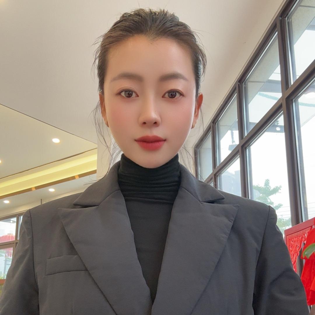 利辛世纪宏府销售主管康玲玲