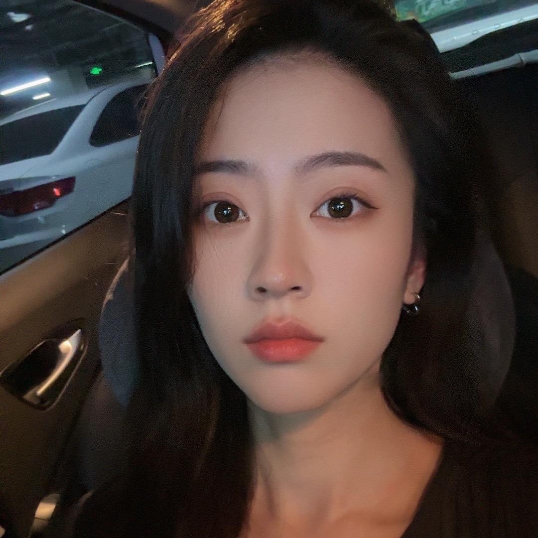 张忆瑶