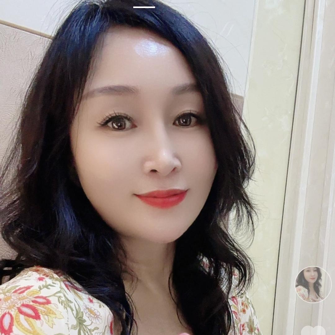 星晨月时尚鞋服馆（哆来咪）