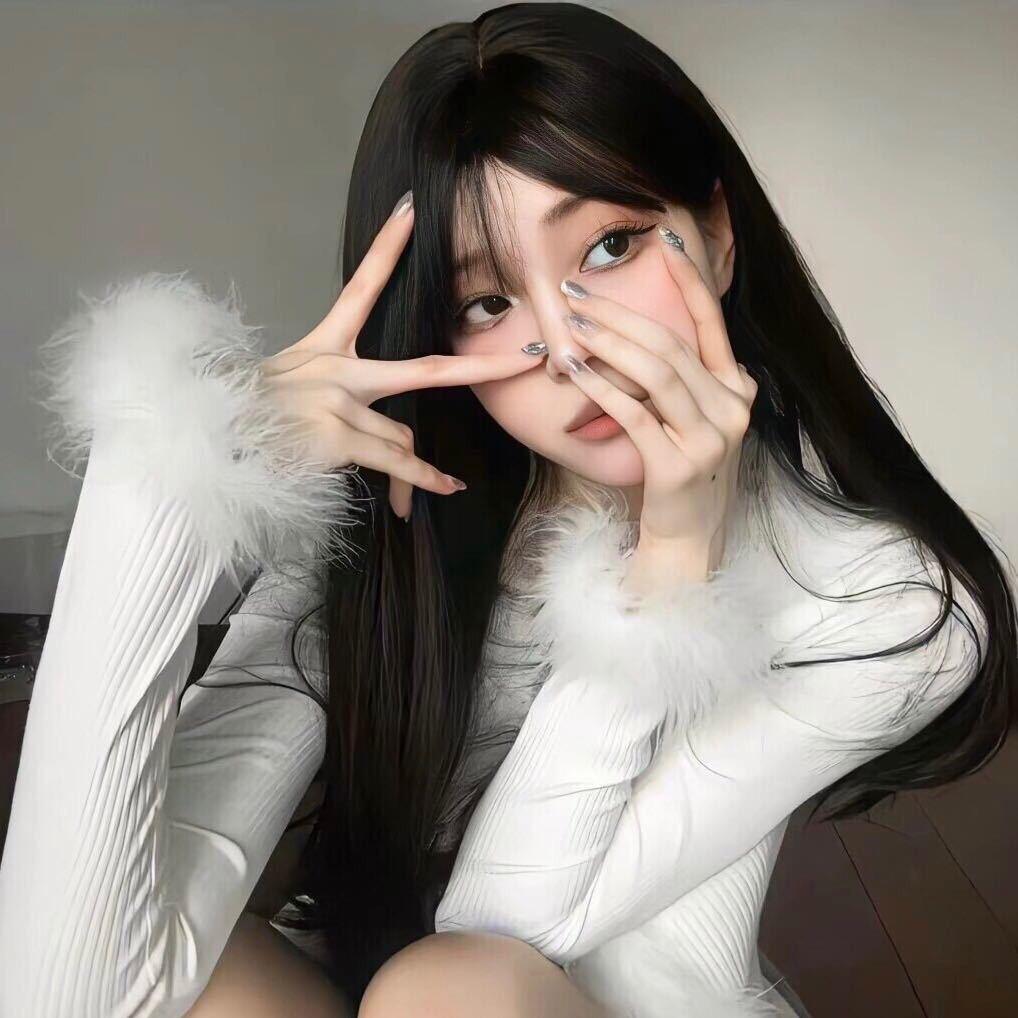 佳佳.