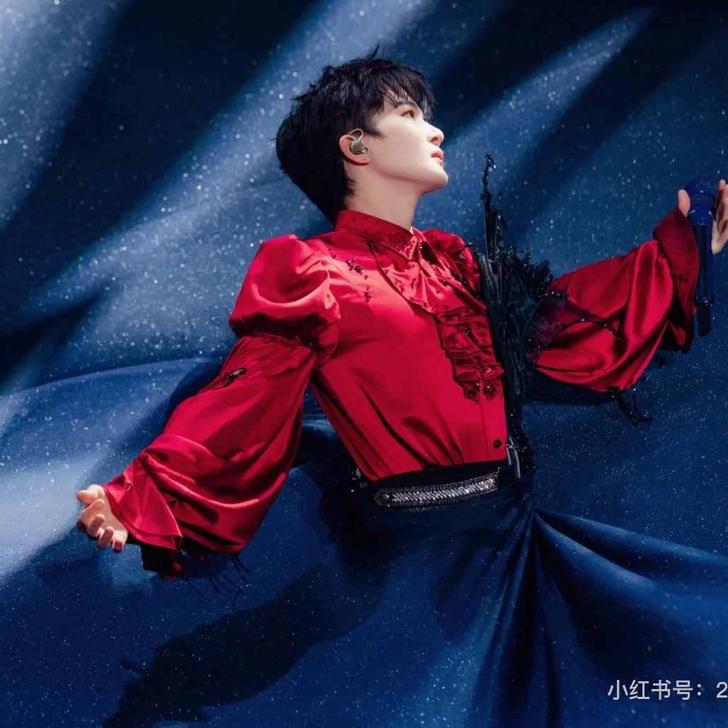 抓一粒揪星放到[玥]球上