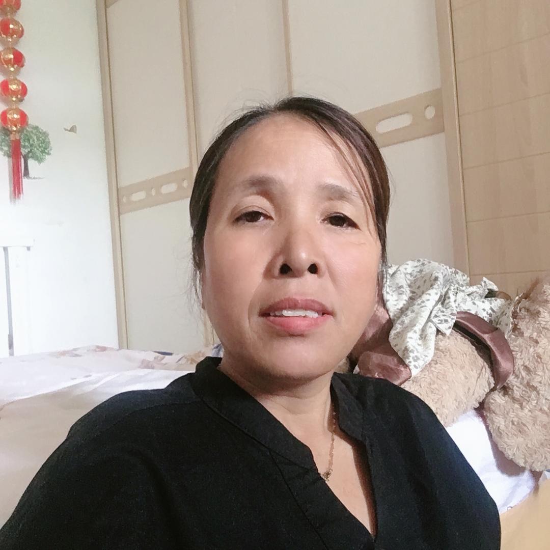 武新芳