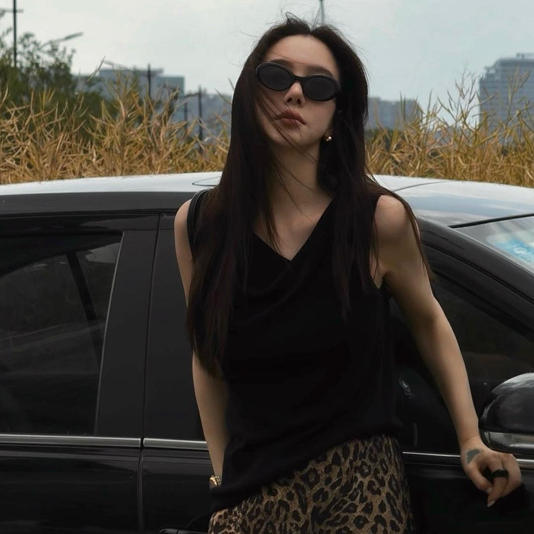 LiLi-李慧儿生活号百变穿搭