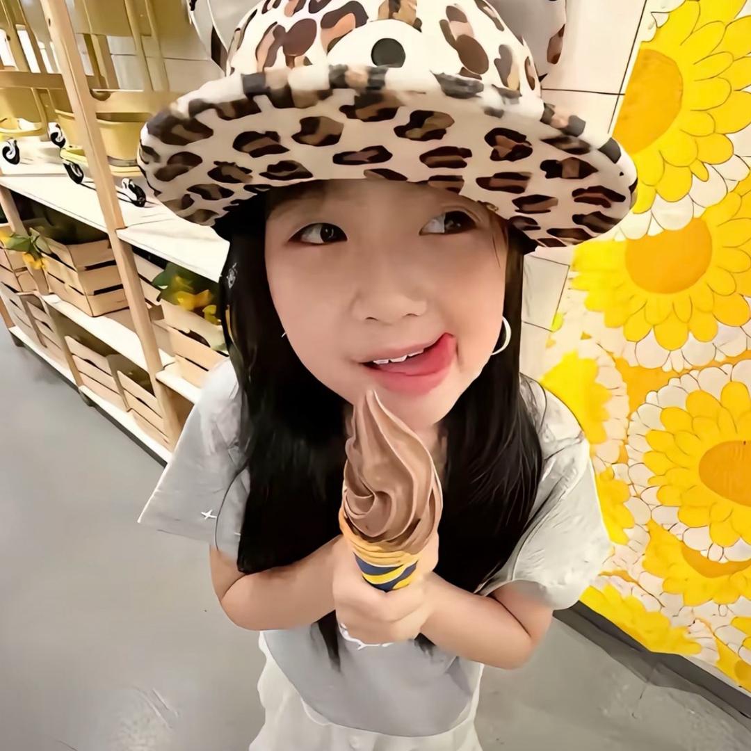 嘉欣^