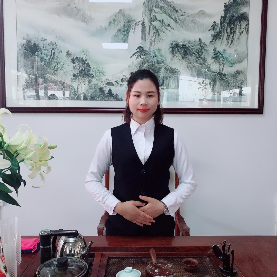 梧州市车本嘉二手车(小李姐姐)